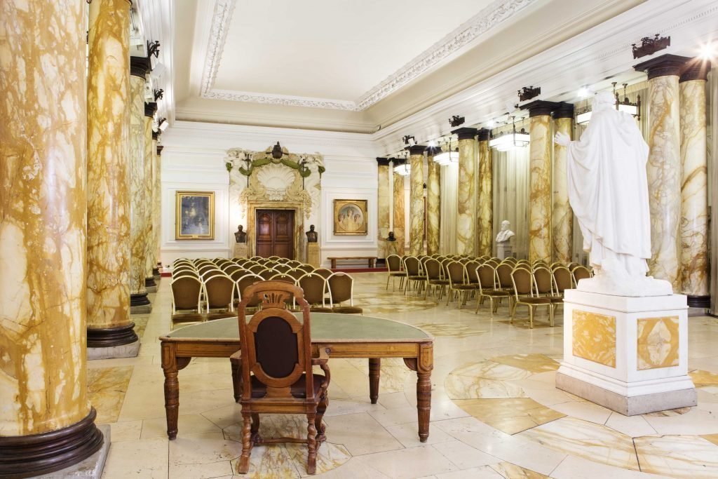 The Marble Hall Cardiff City Hall